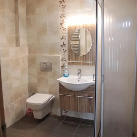 Aslan Hotel