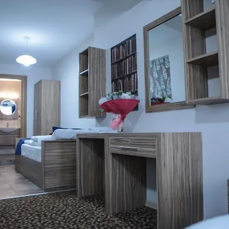 Aslan 4*