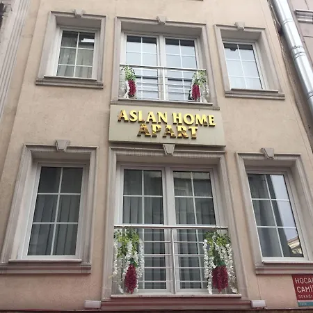 Aslan 伊斯坦布尔