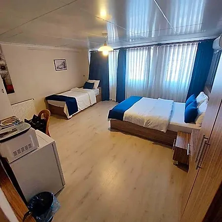 Aslan 4*